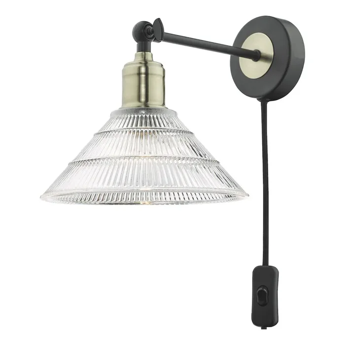 1 Light Wall Light in Antique Brass & Matt Black with Glass Shade – Plug In (0183BOY0775)