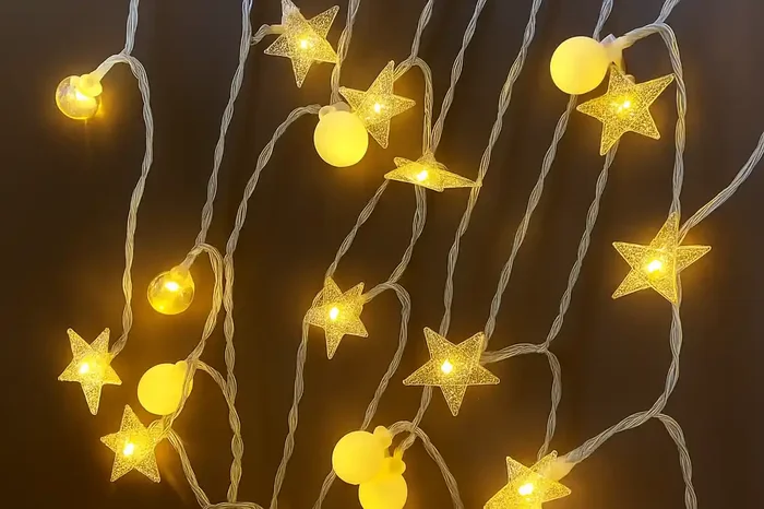 10M 100 LED Globe String Lights – Plug-In Outdoor Fairy Lights for Garden, Gazebo, Bedroom & Events