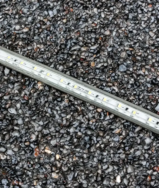 230V Waterproof High-Intensity LED Rope Light, 3000K, 9W/m