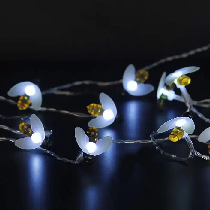 365 Bumble Bee Solar LED String Lights – 20 Lights – Online Lighting