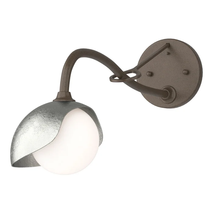 Brooklyn One Light Wall Sconce in Bronze (39|201376-SKT-05-85-GG0711)
