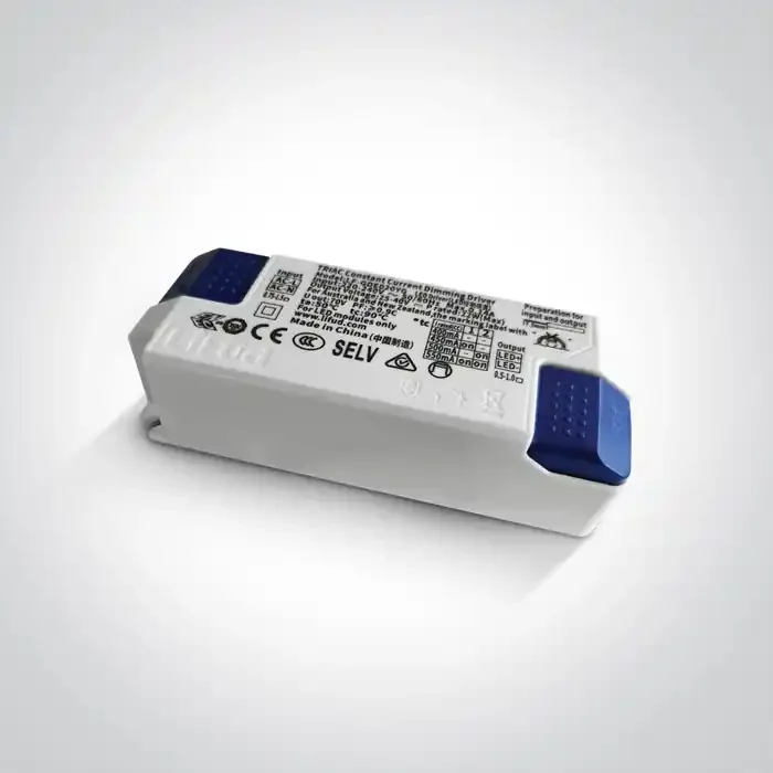 Constant current dimmable LED driver for 400/450/500/550mA LED spots / LED fittings.