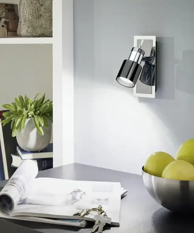 Davida 1 Black and Chrome Spotlight