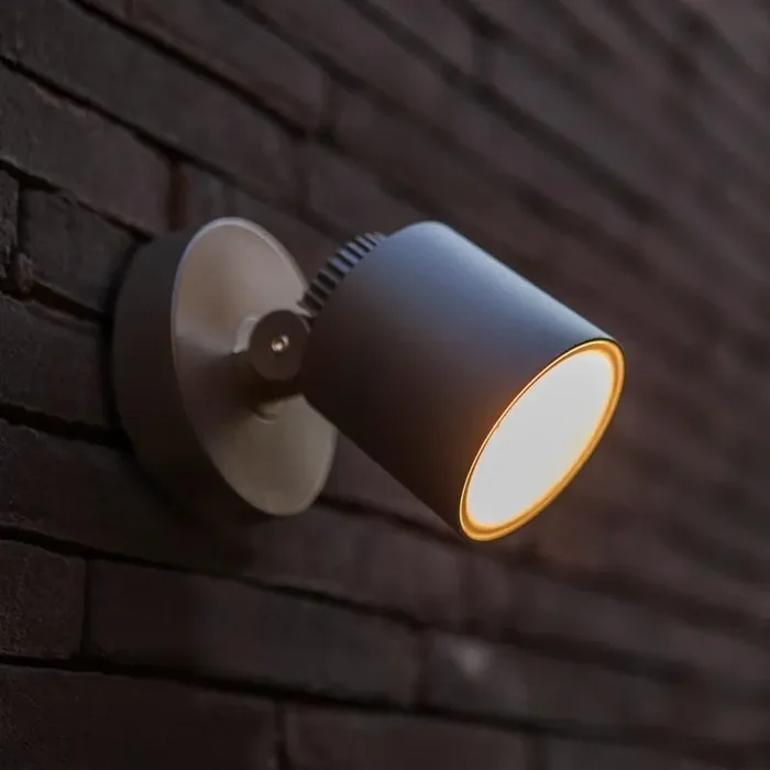 Explorer LED Outdoor Spotlight