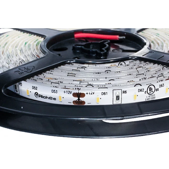 LED Strip Suitable for Outdoor 3000K – 6394