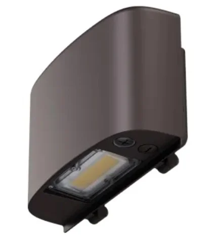 NaturaLED 9706 – CWX40S/8C3/BZ-PHO – Full Cutoff Compact Wall Pack – 15/28/40W – 3-CCT 30/40/50K – 120-277V – Built-In Photocell Sensor – Bronze