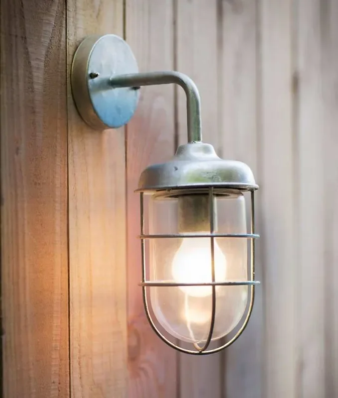 Outdoor Marine Styled Wall Light – IP44 Rated