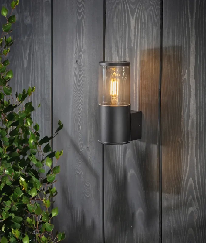 Simple Exterior Wall Light for Decorative LED Lamps – Install Up or Down