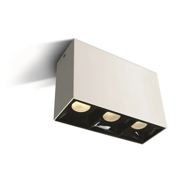 White 3x7W COB LED downlight, ideal for residentialand commercial illumination.