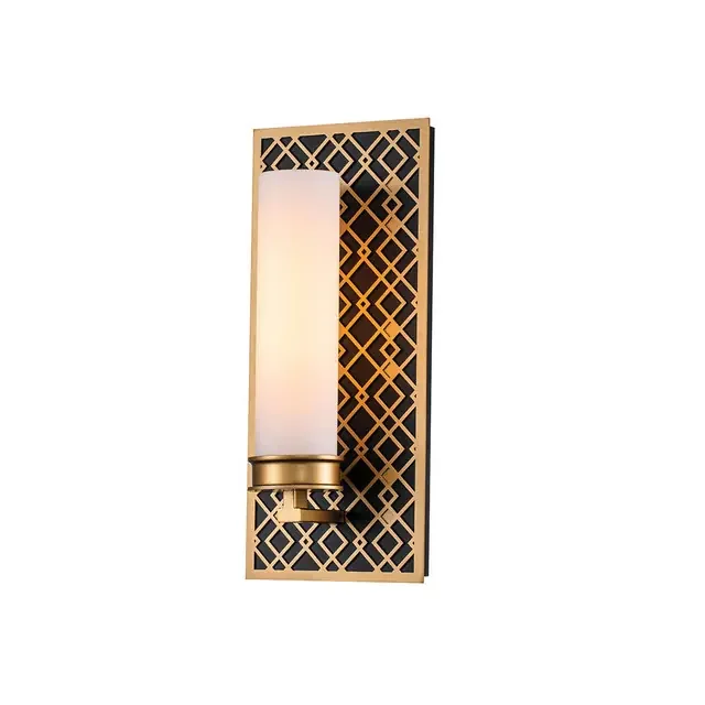 Ziggy Lacquered Gold Wall Light
